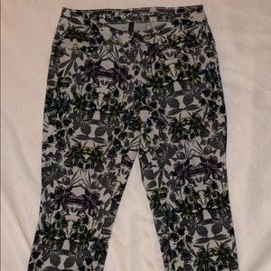 Like New Mid Rise Siren